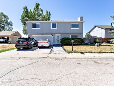 3233 Watsabaugh Dr