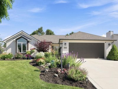 9636 Knoll Creek Cv