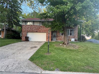 5562 Maefel Ln
