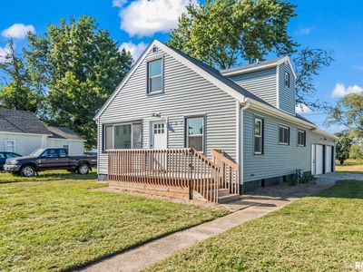 Property at 117 E Pulaski St, Williamsville, IL