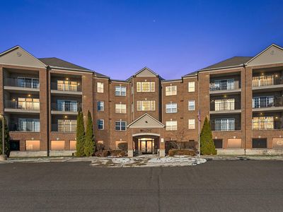 2118 Country Club Dr #10