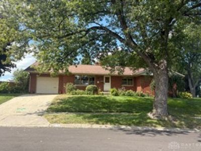 67 Amokee Pl