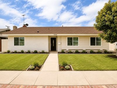 9440 McFadden Ave