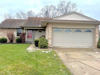 Property at 28225 Red Cedar Ct, Brownstown, MI
