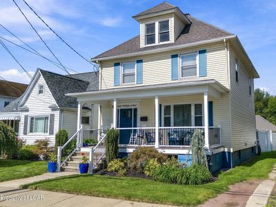 80 Watkins St