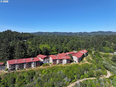 17744 N Highway 101