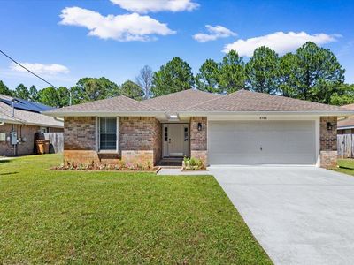 Property at 8586 Wilburn Cv, Navarre, FL