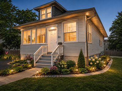 Property at 411 N Arlington Heights Rd, Arlington Heights, IL