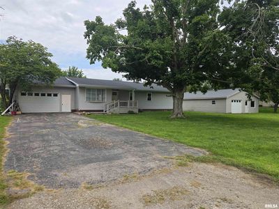 224 W 2nd Ave