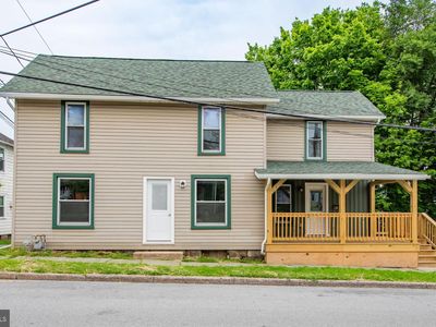 16 N Jones St