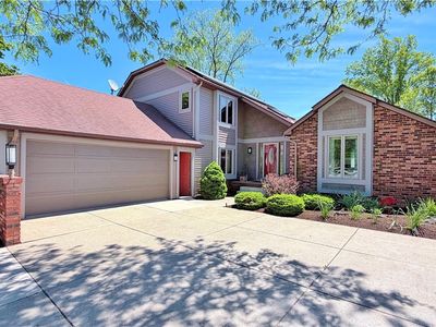 768 Michelle Ct