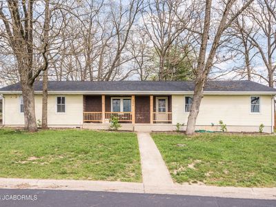 5305 Cindy Ln