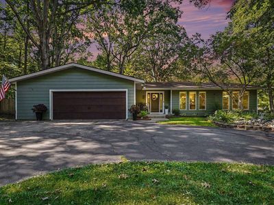 4409 Moorland Dr