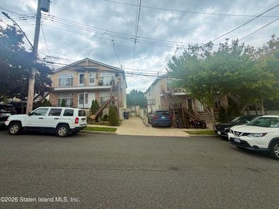 134-142 Monahan Ave