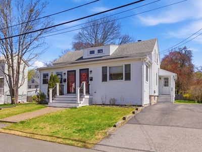 7 Maple St
