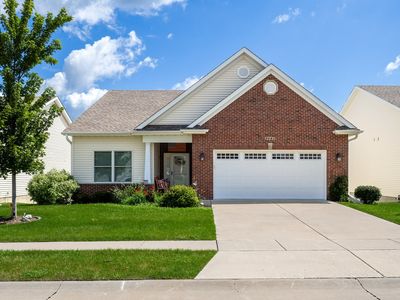 5843 Danielle Dr