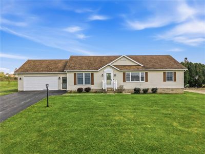 7 Windsor Dr
