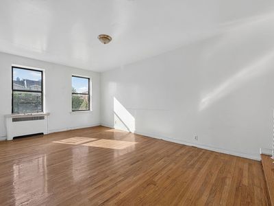 1200 Woodycrest Ave APT 2C