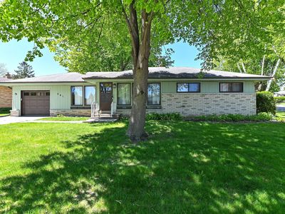 Property at 541 N 109th St, Wauwatosa, WI