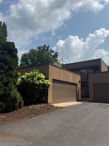 32690 Ravine Dr