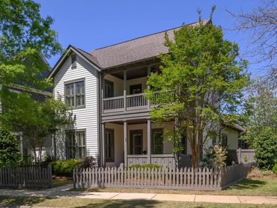 733 Restoration Dr