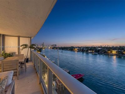 6620 Indian Creek Dr APT 609