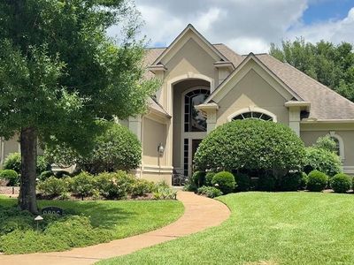 8806 Sterling Gate Cir