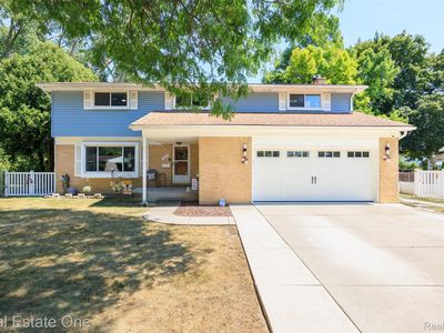 14012 Sunset St