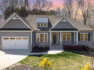 123 Farm Knoll Way