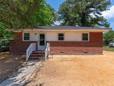 Property at 104 Harllee Dr, Darlington, SC