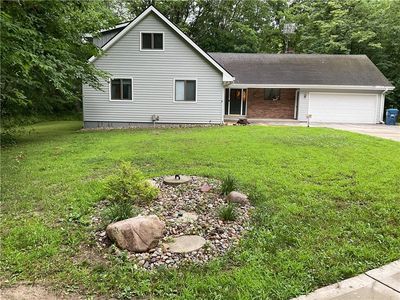 17601 River Dr