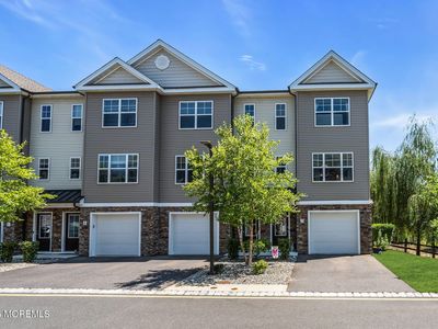2 Berkeley Crossings Way