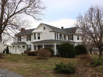 627 Hammonds Mill Rd
