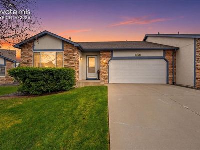 3944 Coral Point