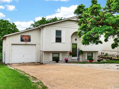 3836 Birch Dr