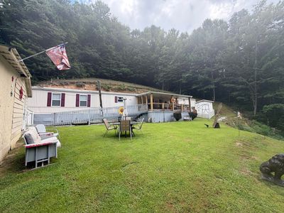 60 Beech Grove Ln