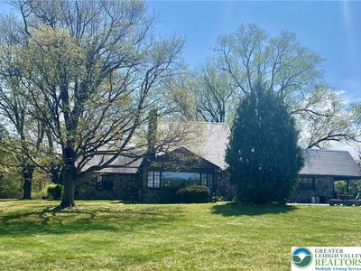 351 Palmer Rd