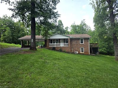 146 King Park Cir