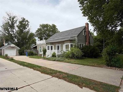 2112 2nd Ave