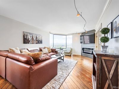 1625 Larimer Street #3001