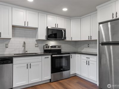Property at 10214 13th Avenue Ct E #E, Tacoma, WA