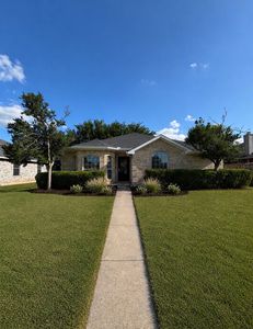 706 Crenshaw Dr