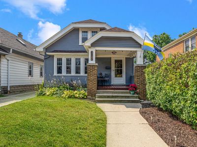 4813 West Wells STREET