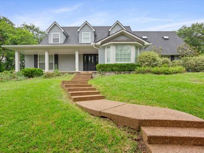 402 Shadow Mountain Dr