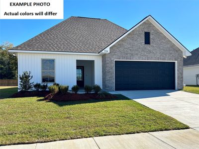 775 Venecia Dr