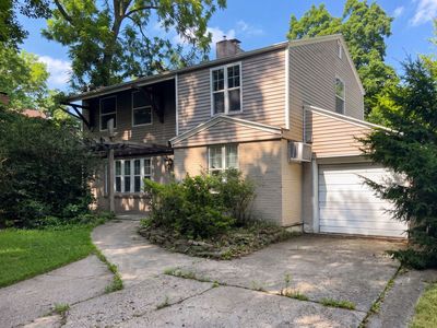 911 Foley Ave