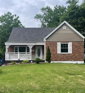8913 Rosemore Pl