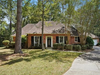 502 Emerson Ln