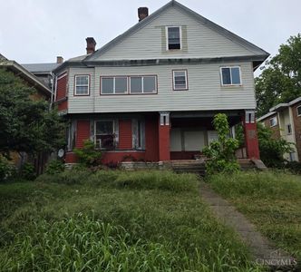 840 Lexington Ave