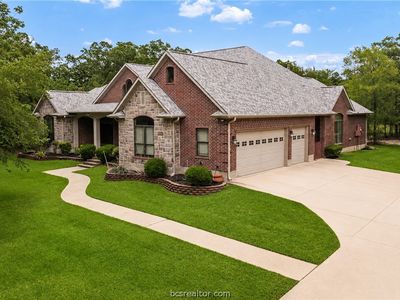 3926 Austins Estates Dr
